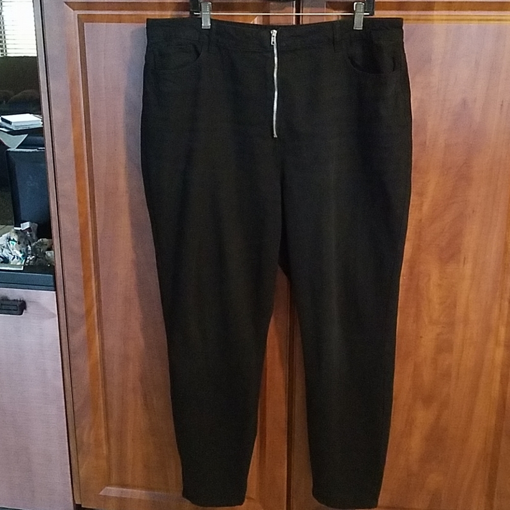 Zip Front Black Jeans Plus Size NWOT